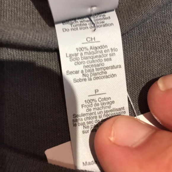 DC Flag t shirt - Picture 4 of 4